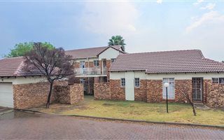 2 Bedroom Townhouse in Moreleta Park