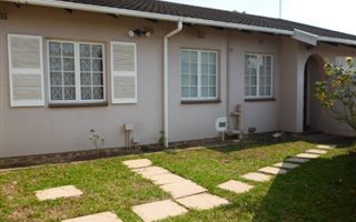 3 Bedroom Simplex in Escombe