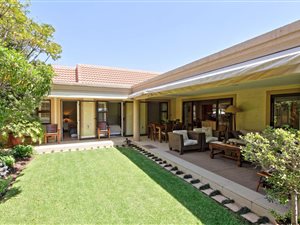 3 Bed Cluster in Bryanston West