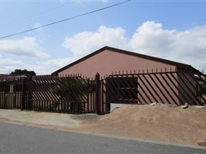 3 Bed House in Soshanguve