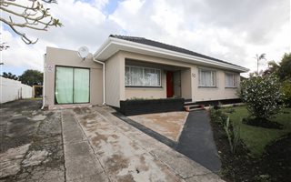 3 Bedroom House in Summerpride