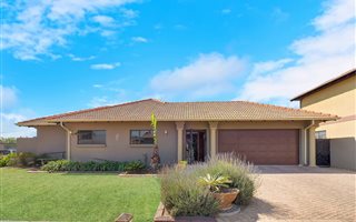 2 Bedroom Townhouse in Kenleaf