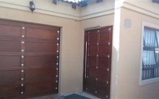 3 Bedroom House in Vanderbijlpark CE7