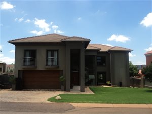 4 Bed House in Amandasig