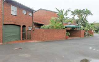 3 Bedroom Duplex in Arboretum