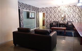 152 m² Commercial space in Kloof