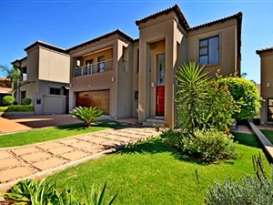 3 Bed Cluster in Meyersdal