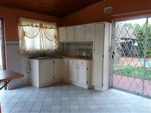 1 Bedroom Garden Cottage in Umbilo