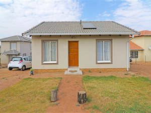 2 Bed House in Witpoortjie
