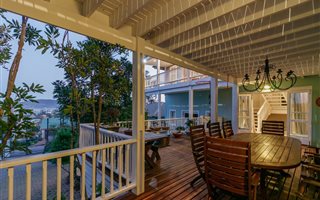 6 Bedroom House in Knysna Central