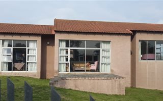 3 Bedroom House in Mount Pleasant
