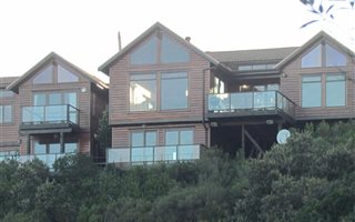 3 Bedroom House in Ballots Bay