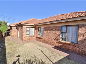 3 Bed House in Southdowns