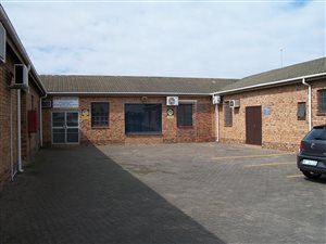 194 m² Commercial space in Arboretum