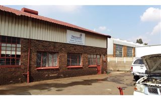 230 m² Industrial space in Alrode
