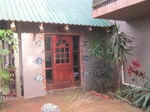 4 Bedroom House in Bazley Beach