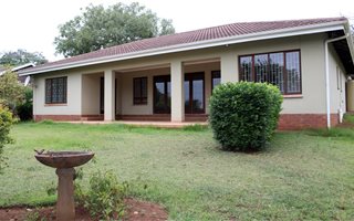 3 Bedroom House in Crestholme