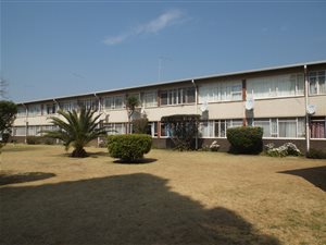 2 Bed Flat in Benoni CBD