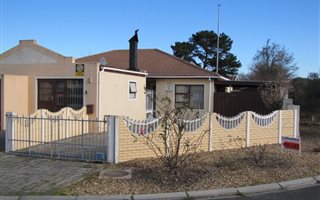 3 Bedroom Townhouse in Durbanville