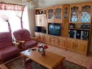 3 Bed House in Blomanda