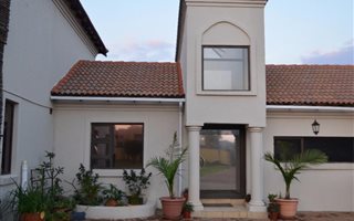 6 Bedroom House in Grootfontein Estate