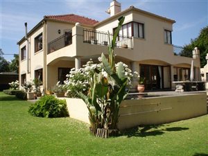 4 Bed House in Parkview