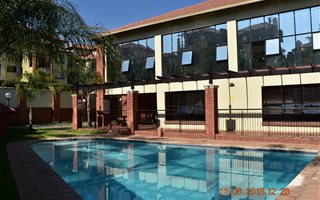 3 Bedroom Apartment in Sunninghill