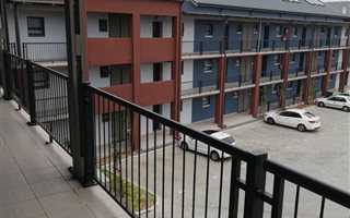 2 Bedroom Apartment in Kraaifontein Central