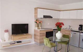 1 Bedroom Apartment in Waterfall Estate