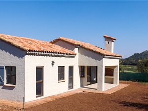 3 Bed House in Port D Afrique