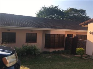 3 Bed Apartment in Umtentweni
