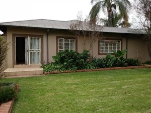 3 Bed House in Moregloed