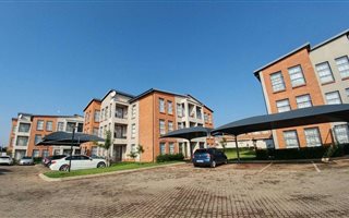 2 Bedroom Apartment in Jansen Park