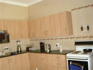 5 Bed House in Georginia