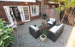 3 Bedroom Duplex in Glen Hills