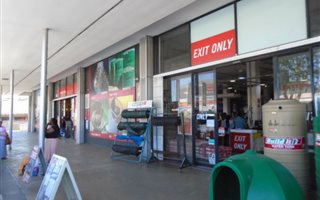 4986 m² Retail Space in Pinetown Central