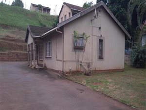 3 Bed House in Lotus Park