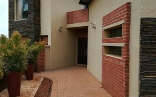 3 Bedroom House in Midfield Estate