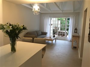 2 Bed Duplex in Waterkloof Ridge