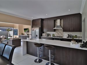 3 Bed House in Midstream Estate