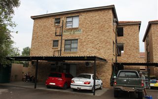 3 Bedroom Flat in Lephalale (Ellisras)