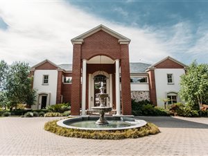 5 Bed House in Benoni AH