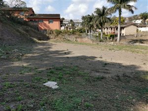 741 m² Land available in Clare Hills