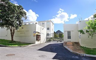 2 Bedroom Apartment in Hout Bay and surrounds