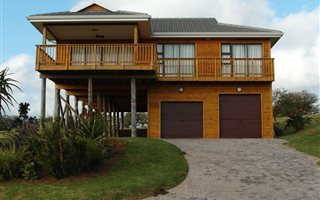 3 Bedroom Apartment in Thornhill