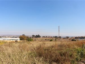4763 m² Land available in Claudius
