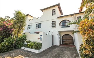 3 Bedroom Townhouse in South End
