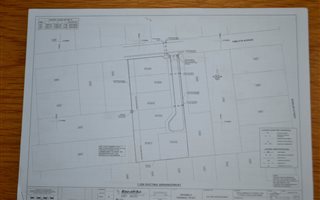980 m² Land available in Adriaanse