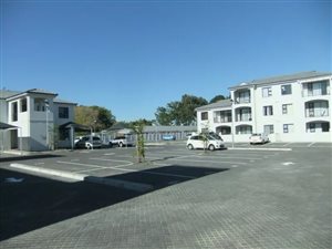 2 Bed Apartment in Durbanville Central