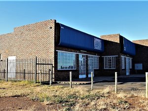 Commercial space in Henley on Klip